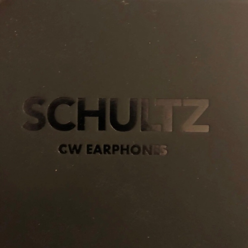 Schultz CW Earbud Headphones - Wired with Mic